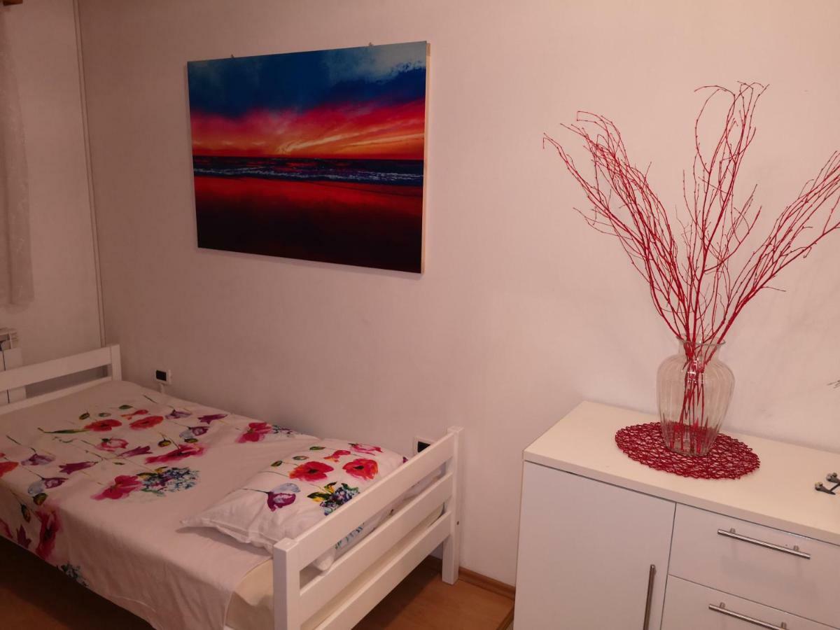 Studio Bubi Koper Buitenkant foto
